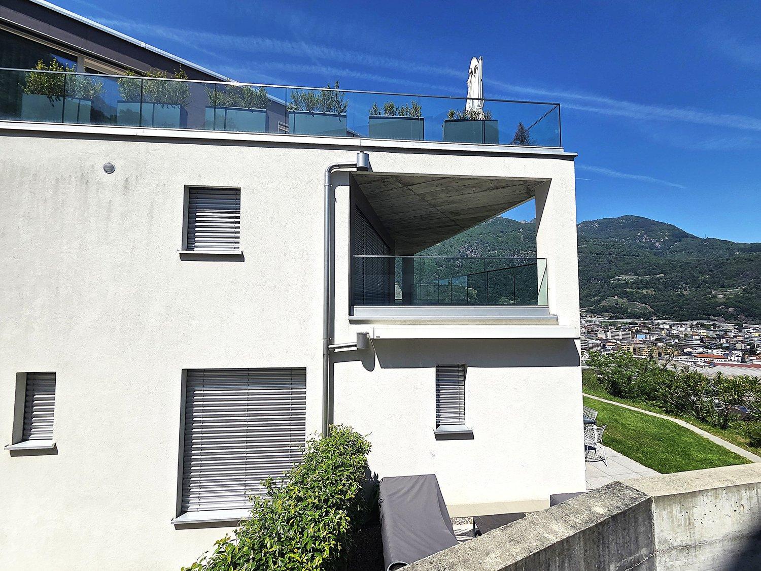 Appartamento moderno di 4.5 locali con vista panoramica a Bellinzona/Daro