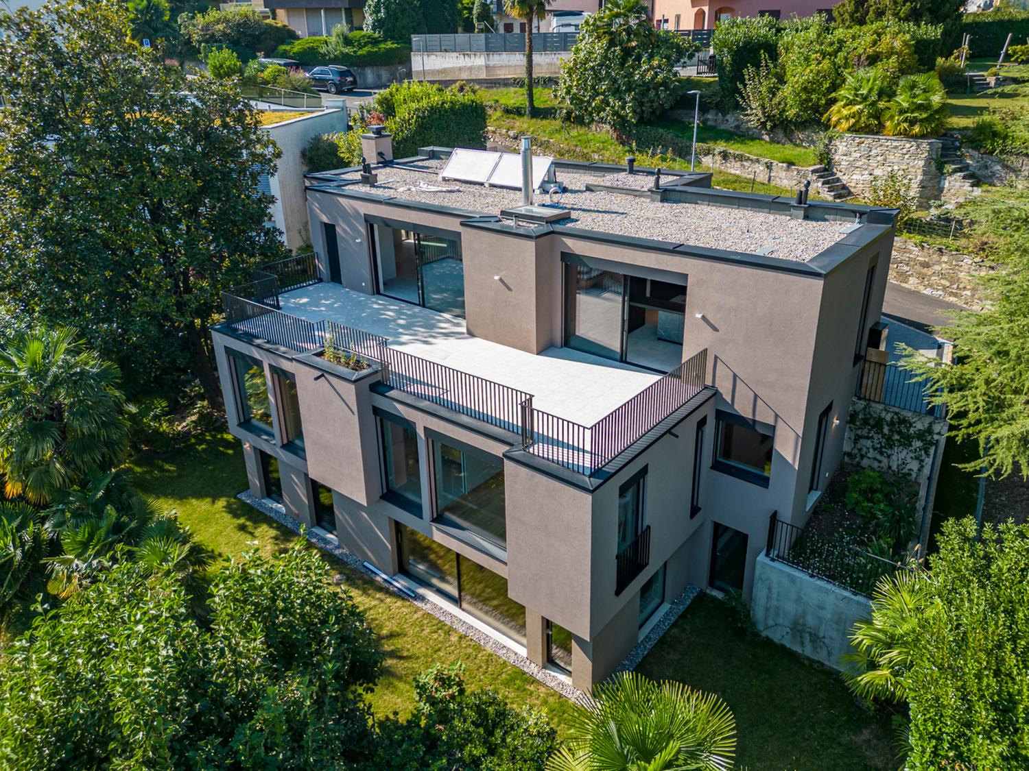 Villa Moderna con design unico e vista lago