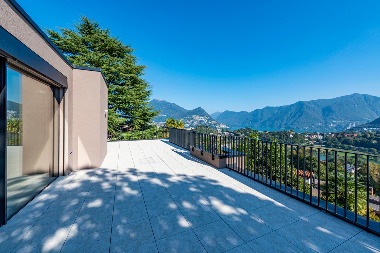 Villa Moderna con design unico e vista lago