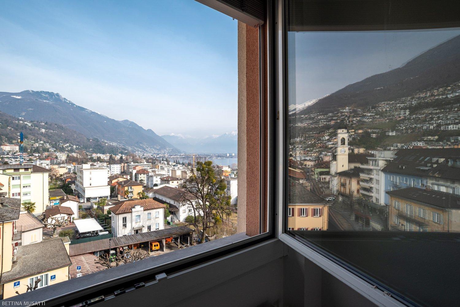 MINUSIO – ATTICO CON SPLENDIDA VISTA LAGO