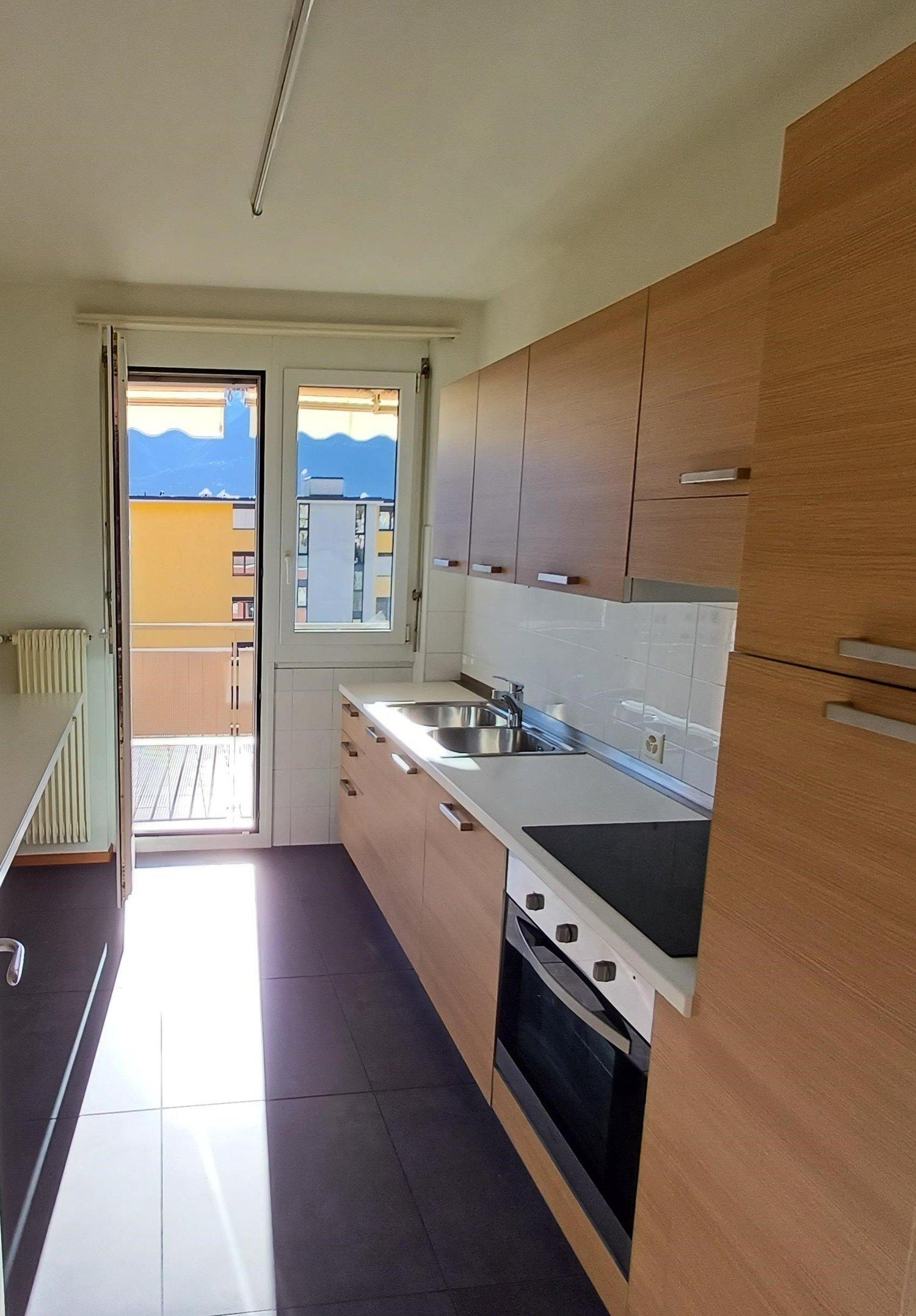 MINUSIO – ATTICO CON SPLENDIDA VISTA LAGO