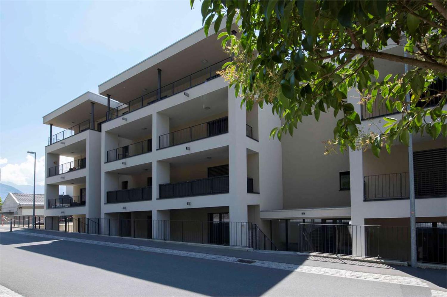 Gudo, affitto 2.5 locali con terrazzo