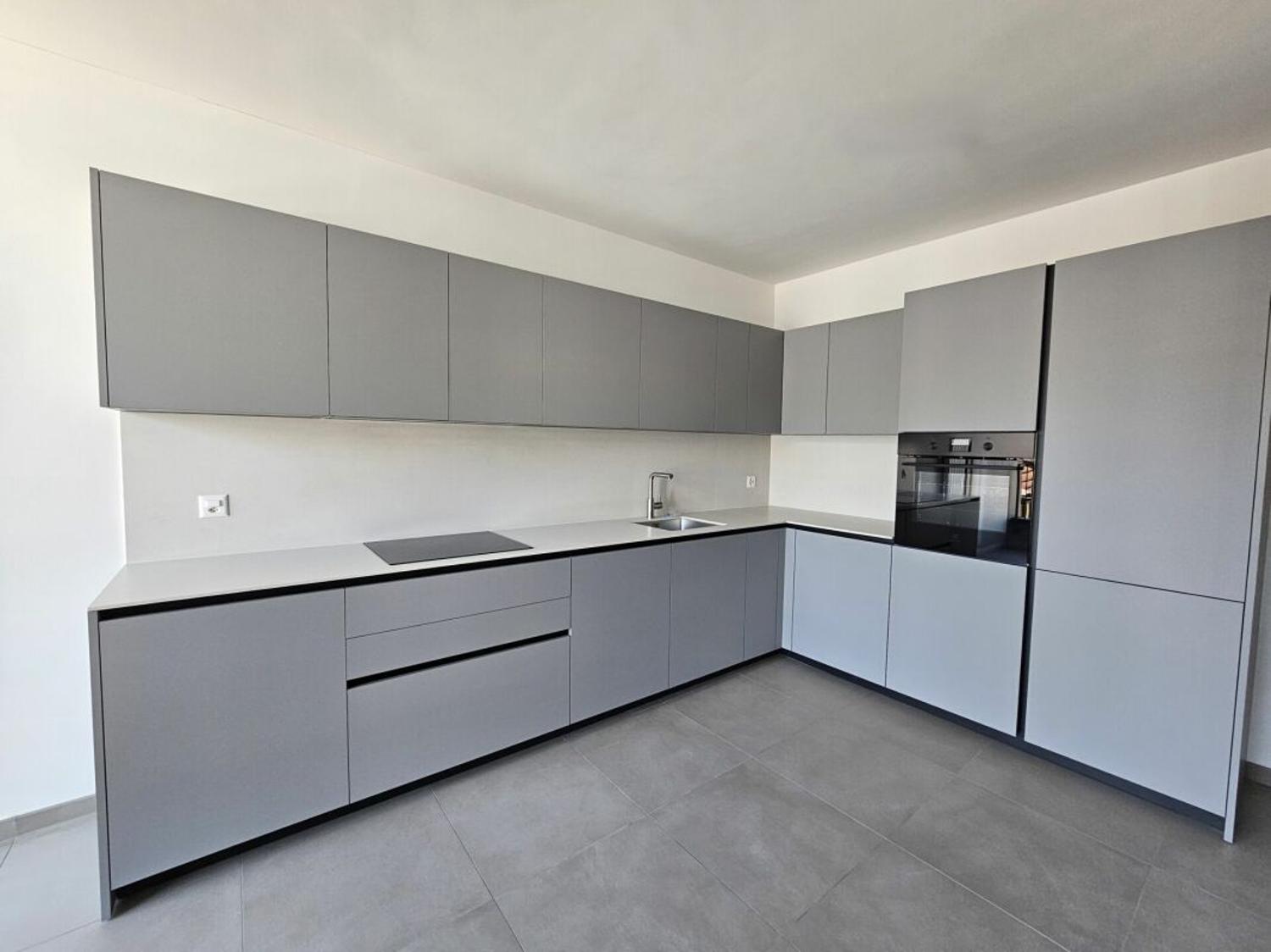 Nuovo 4.5 locali duplex con balcone