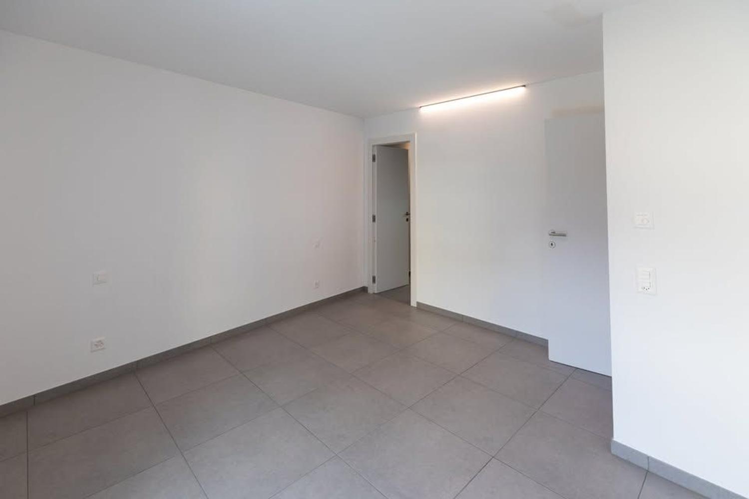 Appartamento di 3.5 locali con grande terrazza, Bellinzona