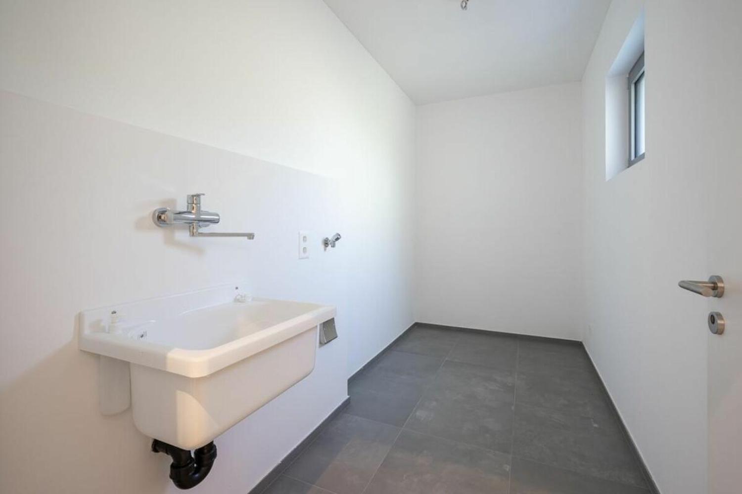 PREGASSONA · RENT TO BUY 4½ LOCALI AL PIANO TERRA CON GIARDINO