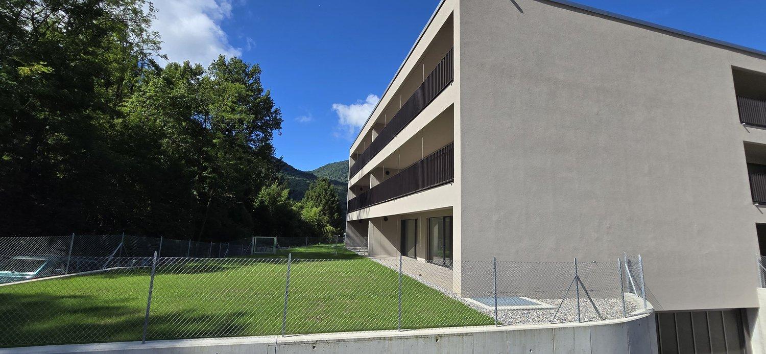 Monteggio 2.5 loc. con Giardino Privato Pigione 1’600 Spese 150