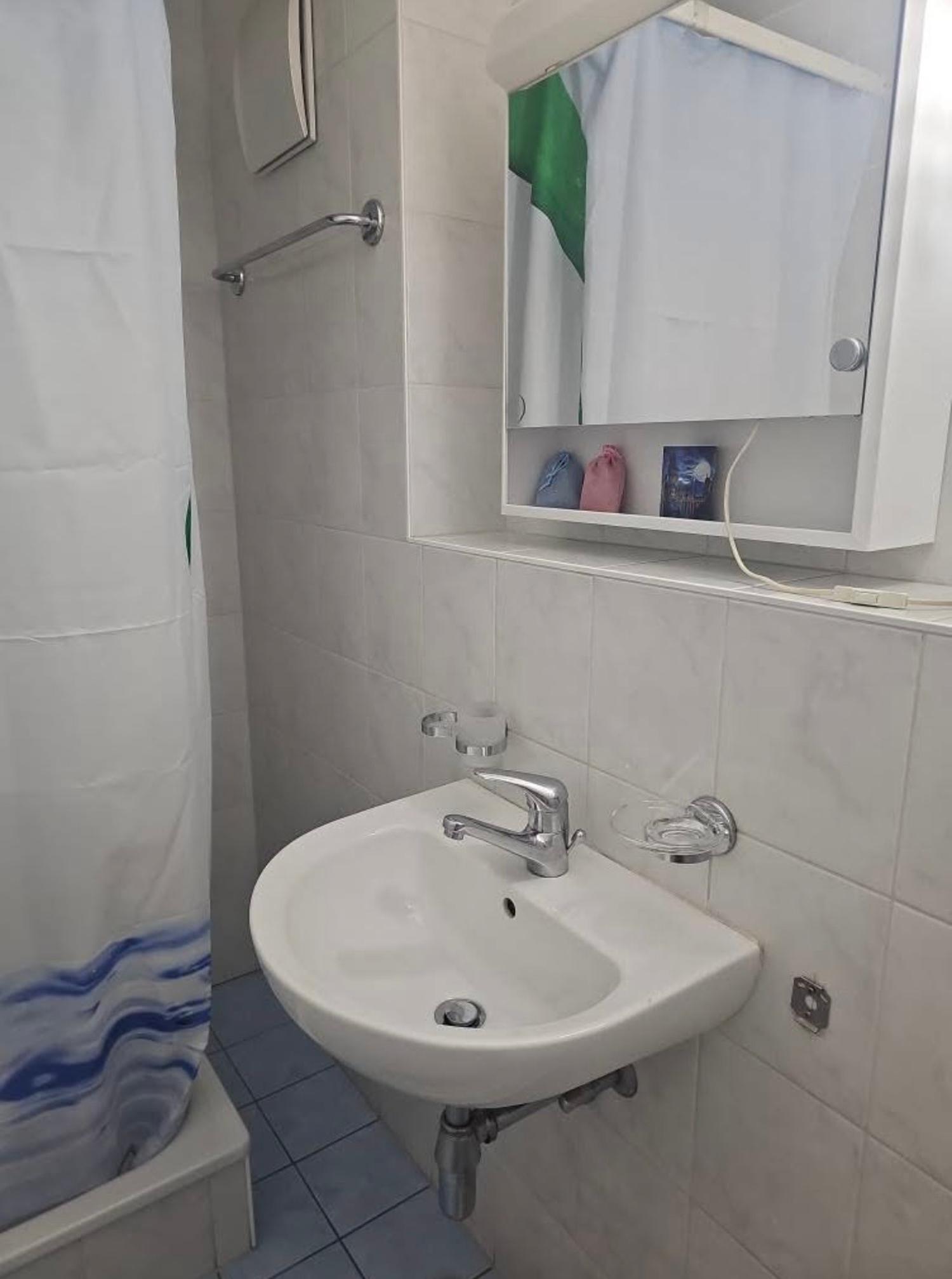 Sam Da Colorare Camera in condivisione a Ecublens VD, Route du Bois, CHF 990