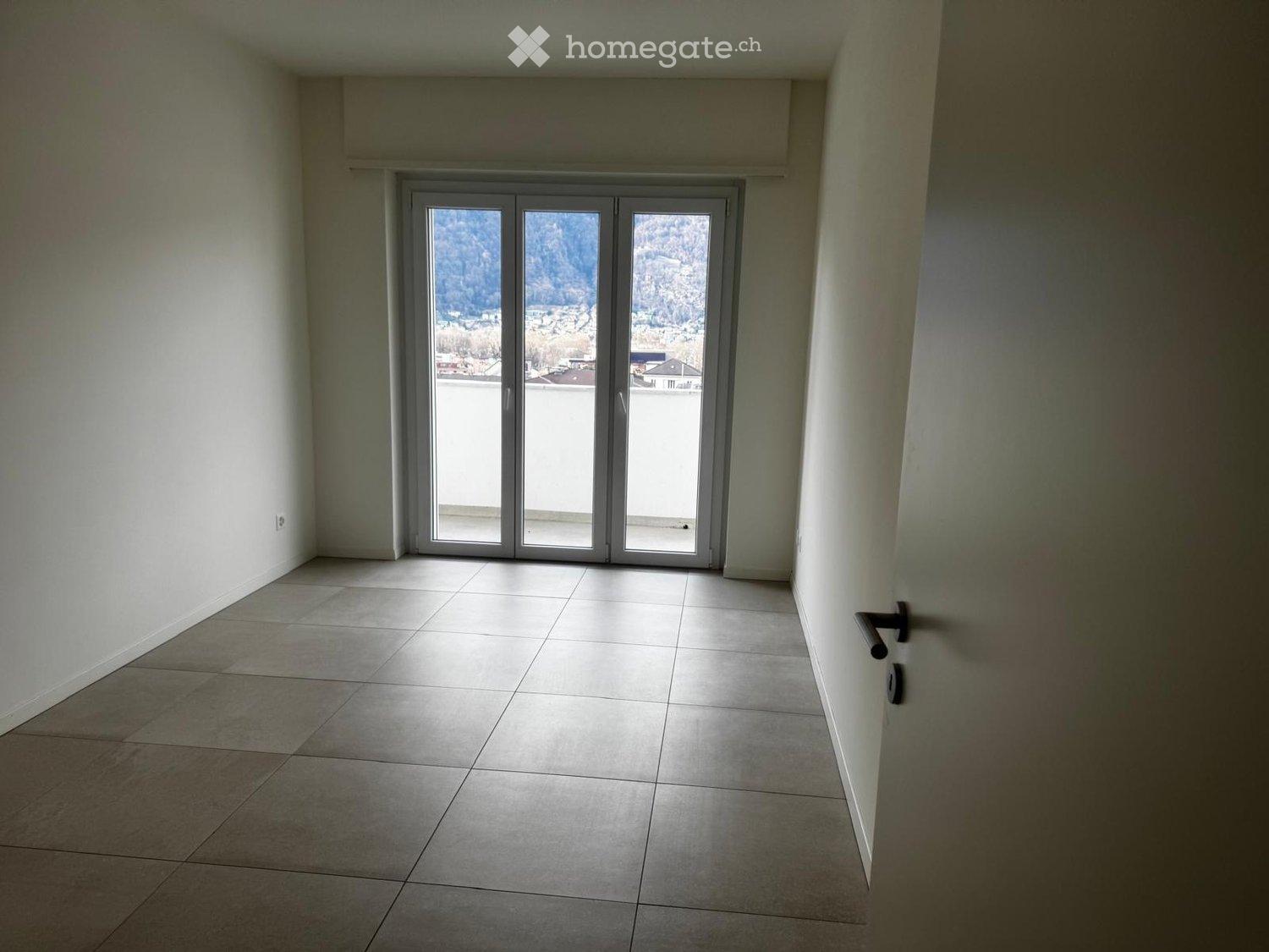 Moderno appartamento 4.5 locali a due passi dalla stazione di Bellinzona con vista sui castelli