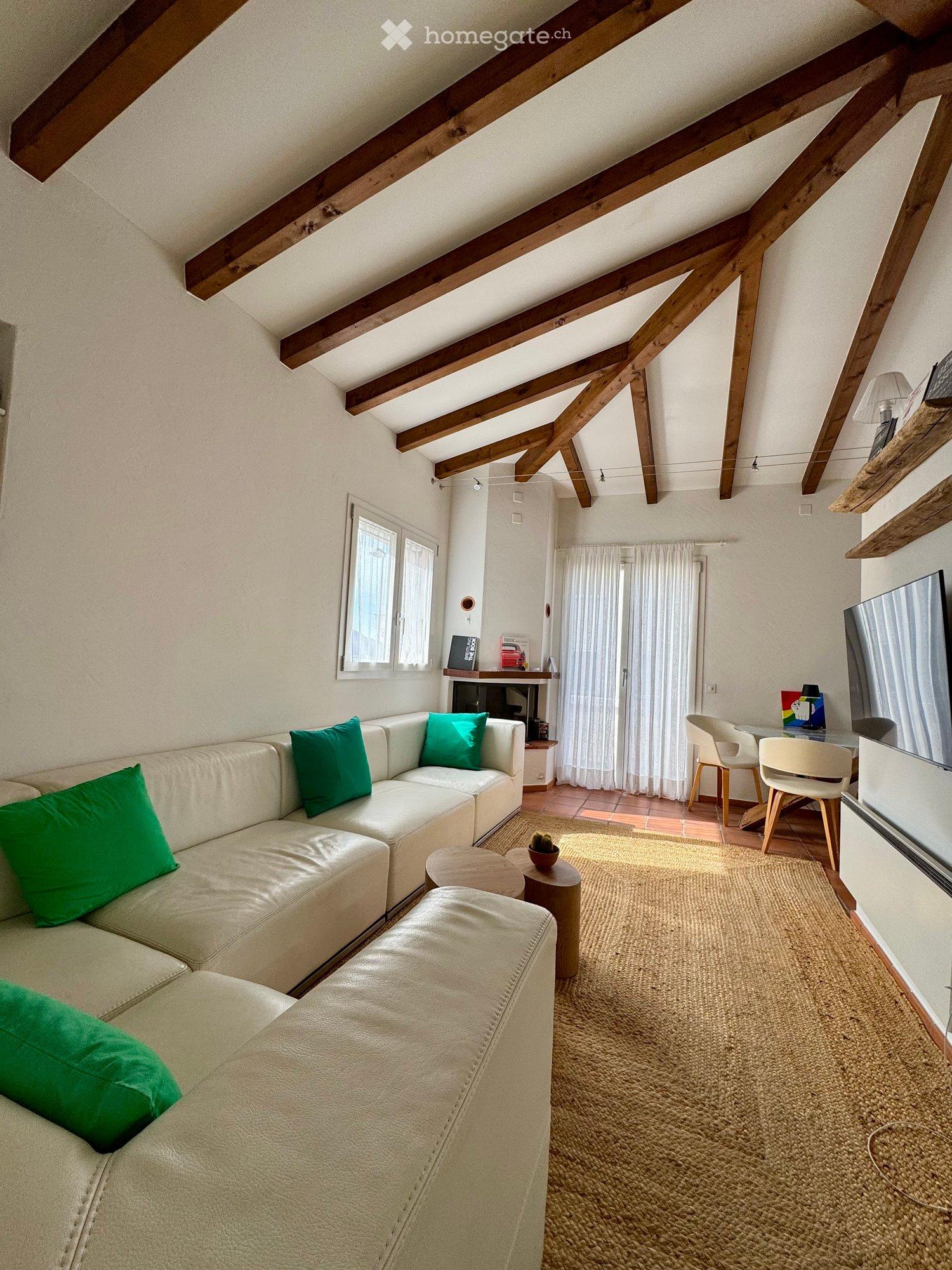 Affascinante duplex 2.5 locali a Castagnola con vista lago e montagne