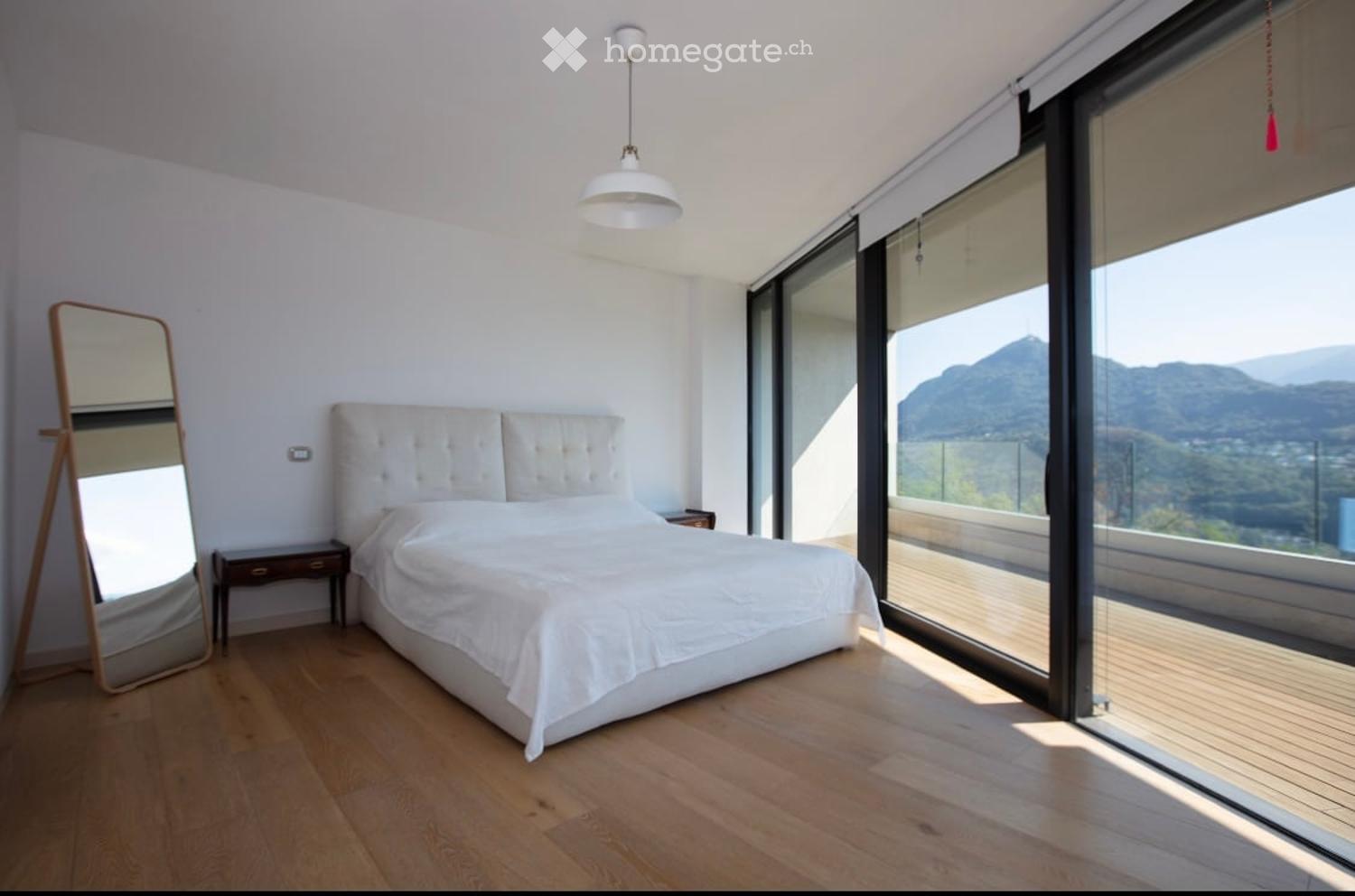 Private access, Garden & Pool Apartment