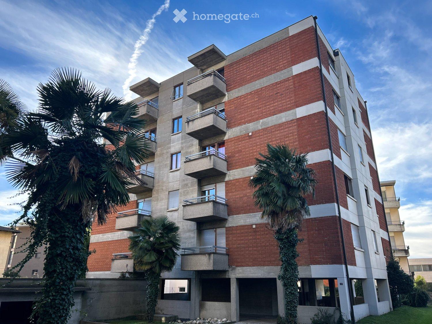 Appartamento arredato di 3.5 locali con balcone e vista a Mendrisio