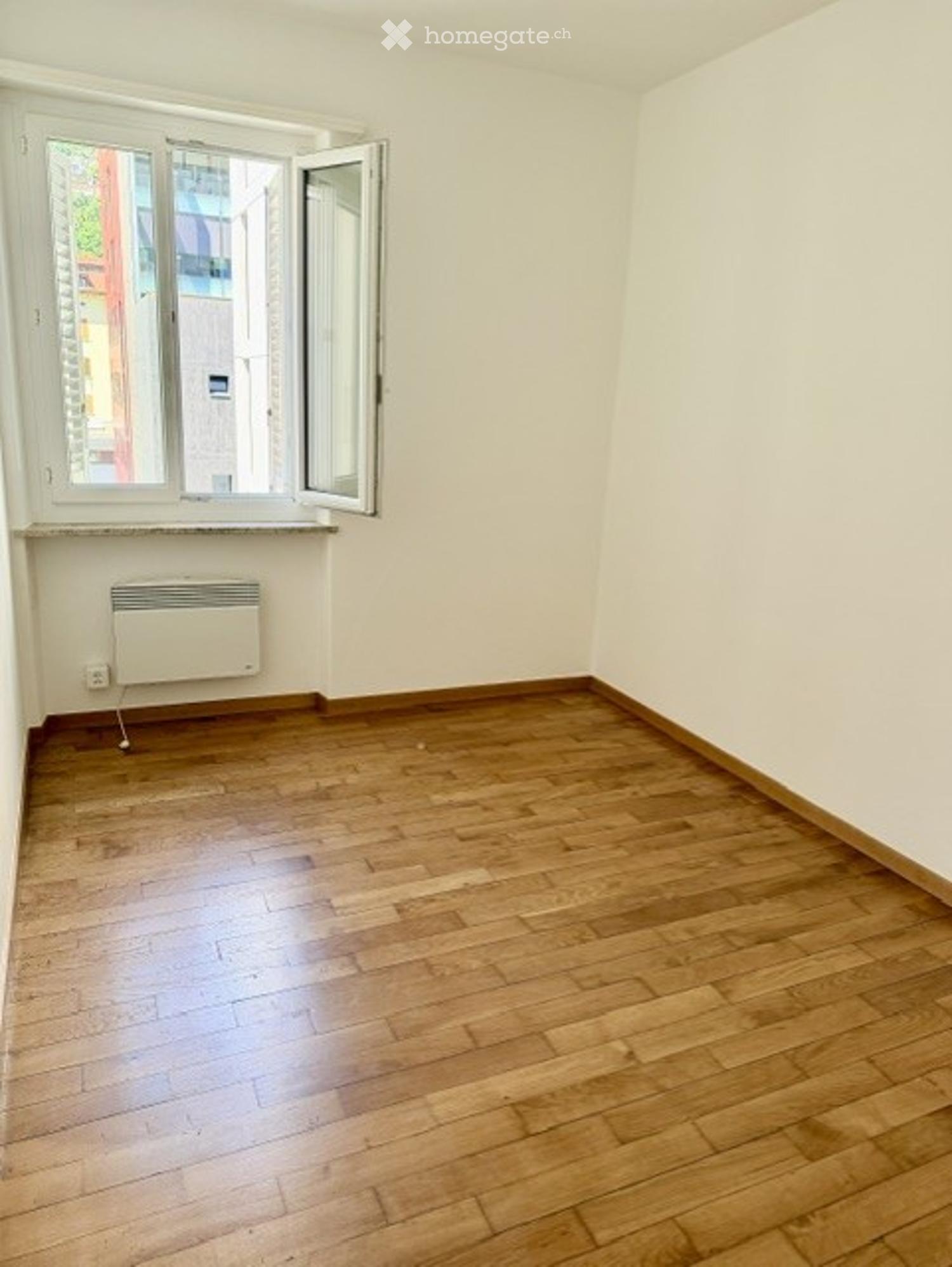 Luminoso appartamento di 3.5 locali con balcone a Locarno – disponibile subito