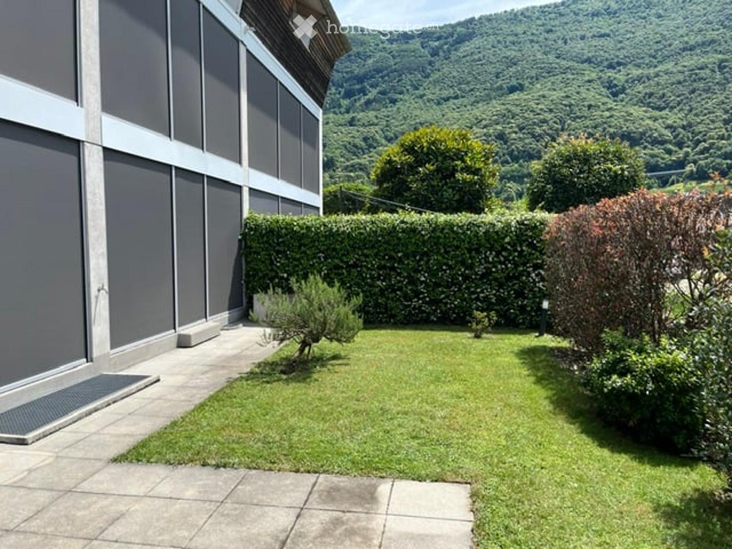 Luminoso Appartamento Duplex di 4.5 locali a S. Antonino – Disponibile Subito
