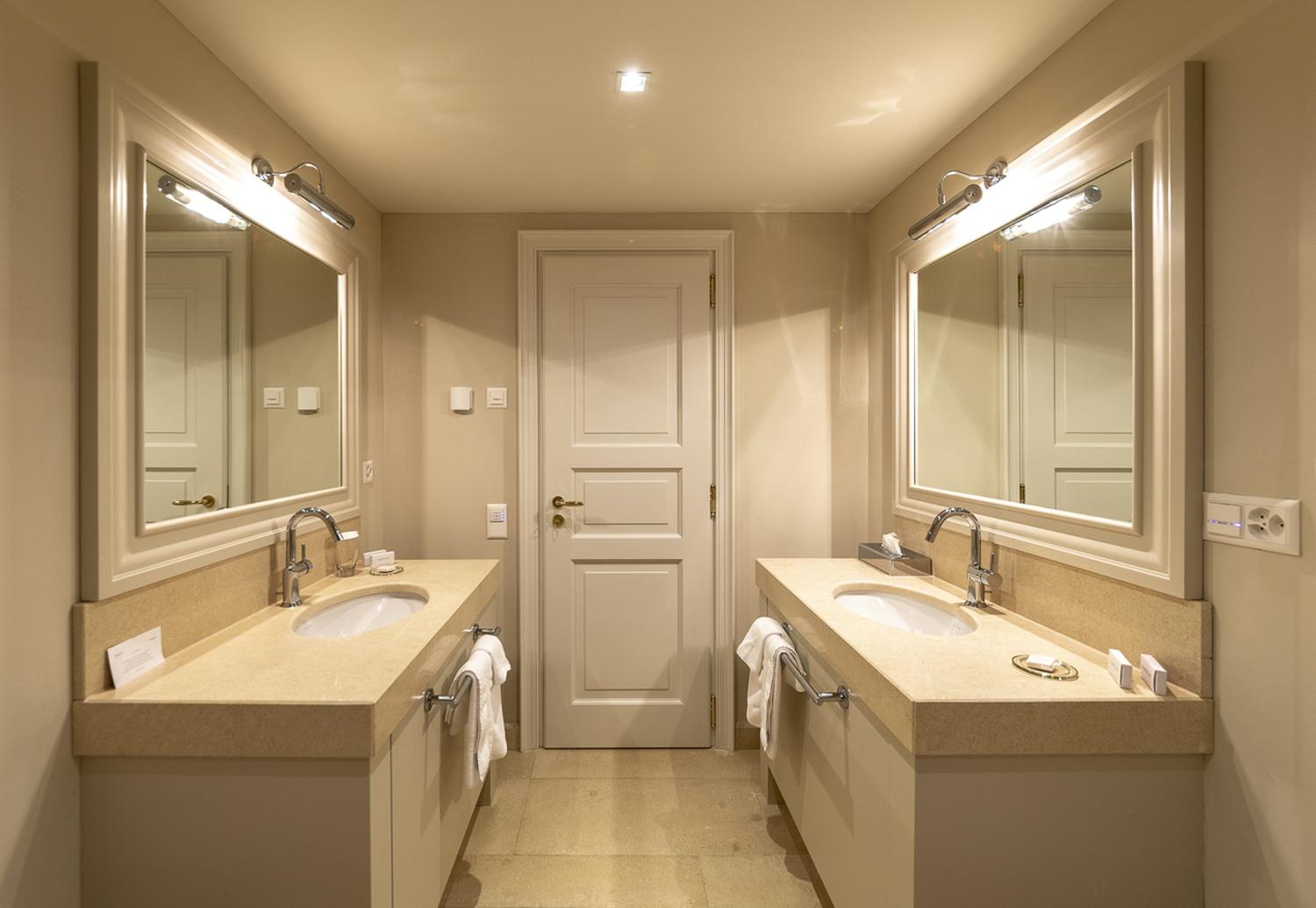 Resort Collina d’Oro 207 – 207S | TI