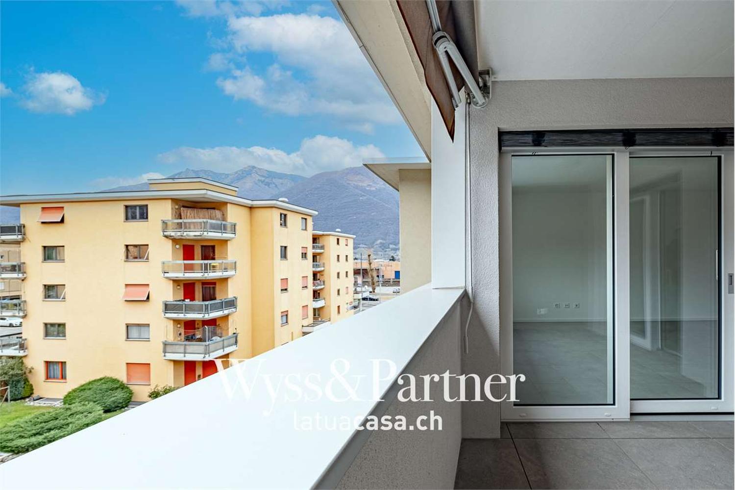 3 MESI GRATIS – Moderno appartamento di 2.5 locali