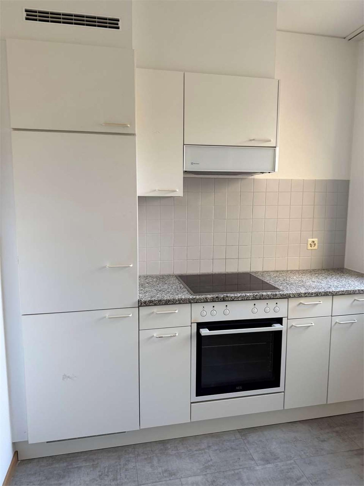 Monte Carasso – confortevole appartamento di 4.5 -Promo : 1 mensilità