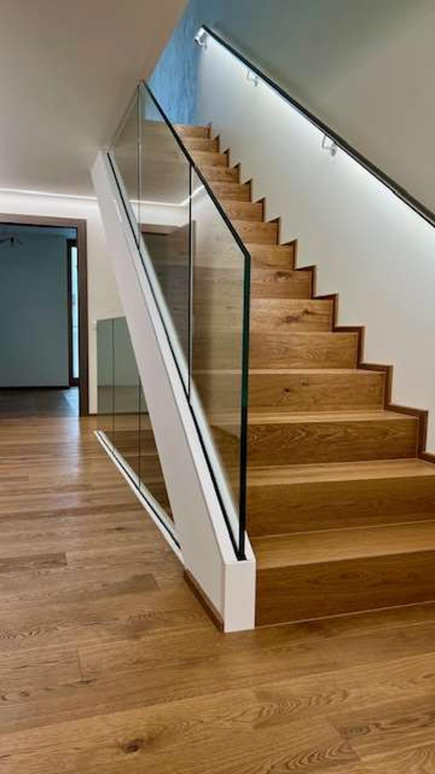 Esclusivo Duplex di Lusso in Affitto nel Cuore di Via Nassa – Lugano