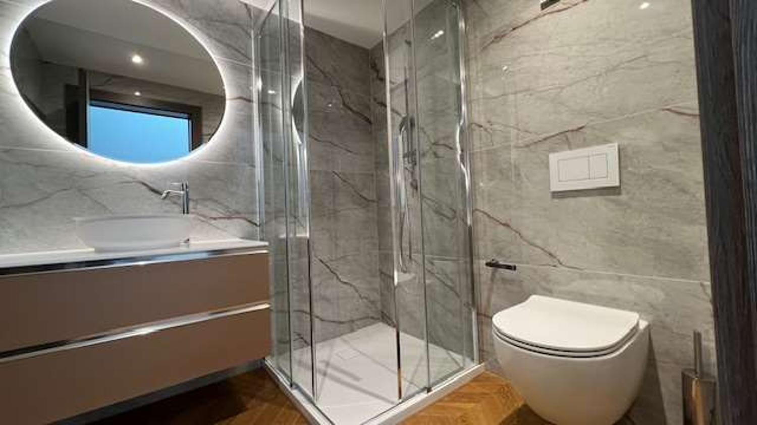 Esclusivo Duplex di Lusso in Affitto nel Cuore di Via Nassa – Lugano