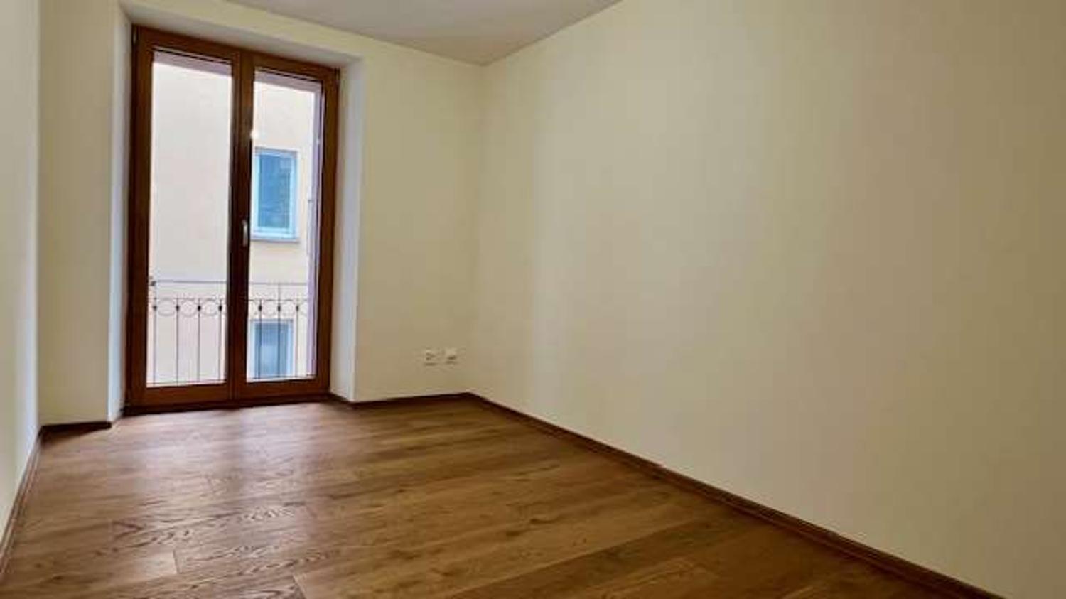 Esclusivo Duplex di Lusso in Affitto nel Cuore di Via Nassa – Lugano