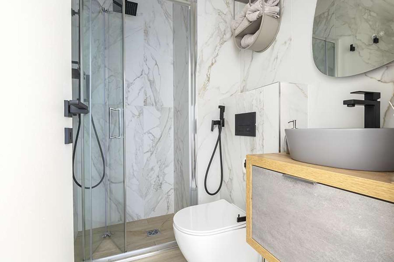 APPARTAMENTO 2.5 LOCALI COMPLETAMENTE ARREDATO