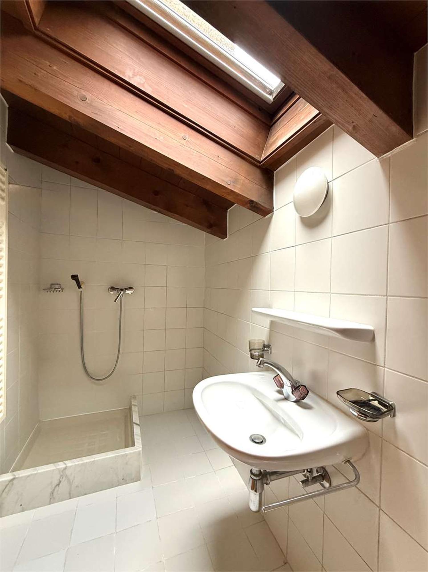 Elegante casetta di nucleo duplex con giardino a Viganello