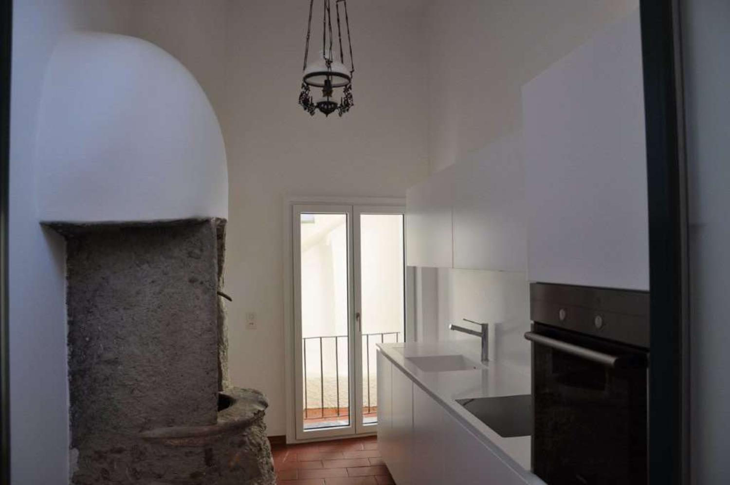 NEGGIO: AMPIO E SUGGESTIVO DUPLEX 3.5 loc.