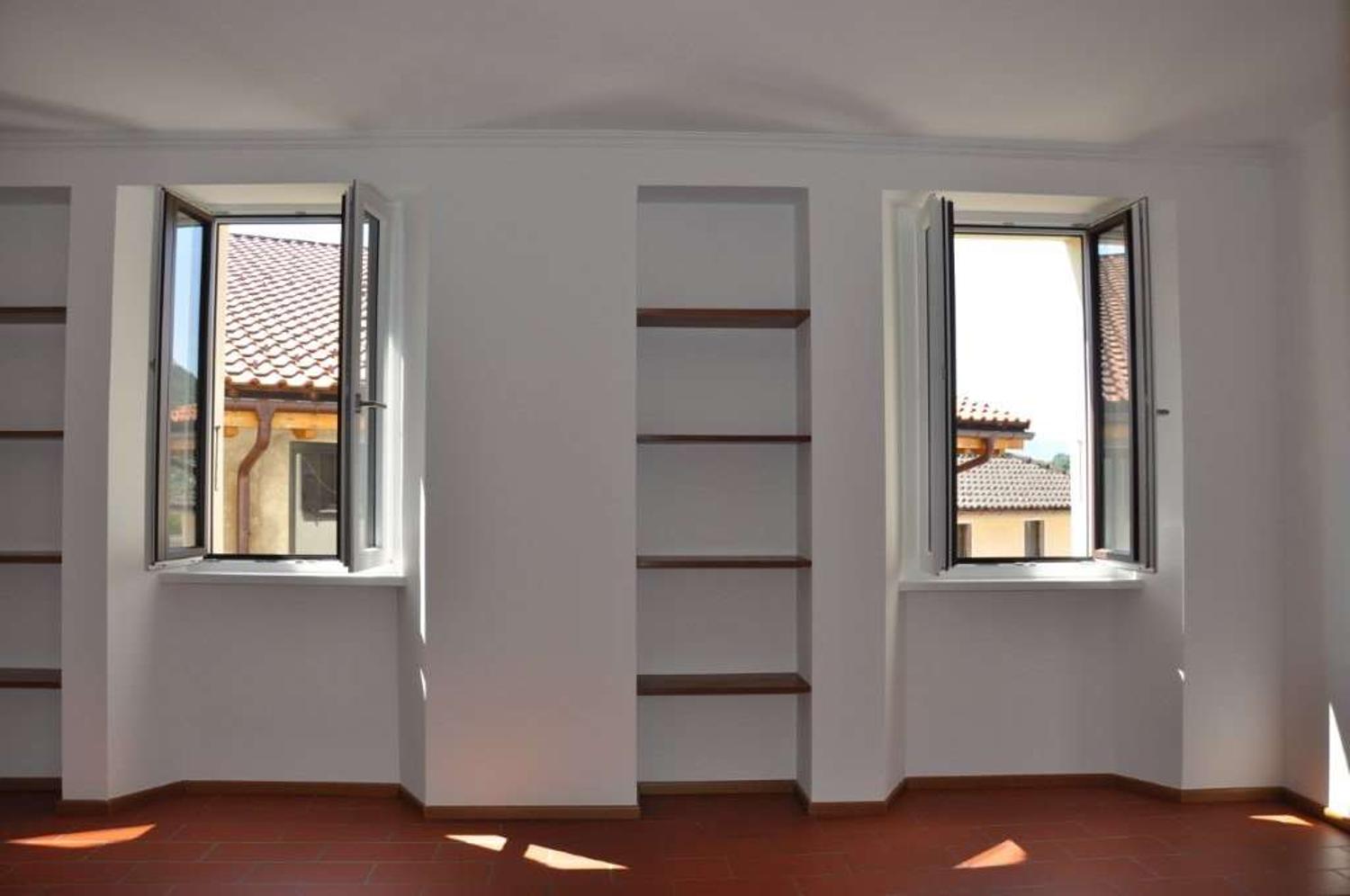 NEGGIO: AMPIO E SUGGESTIVO DUPLEX 3.5 loc.