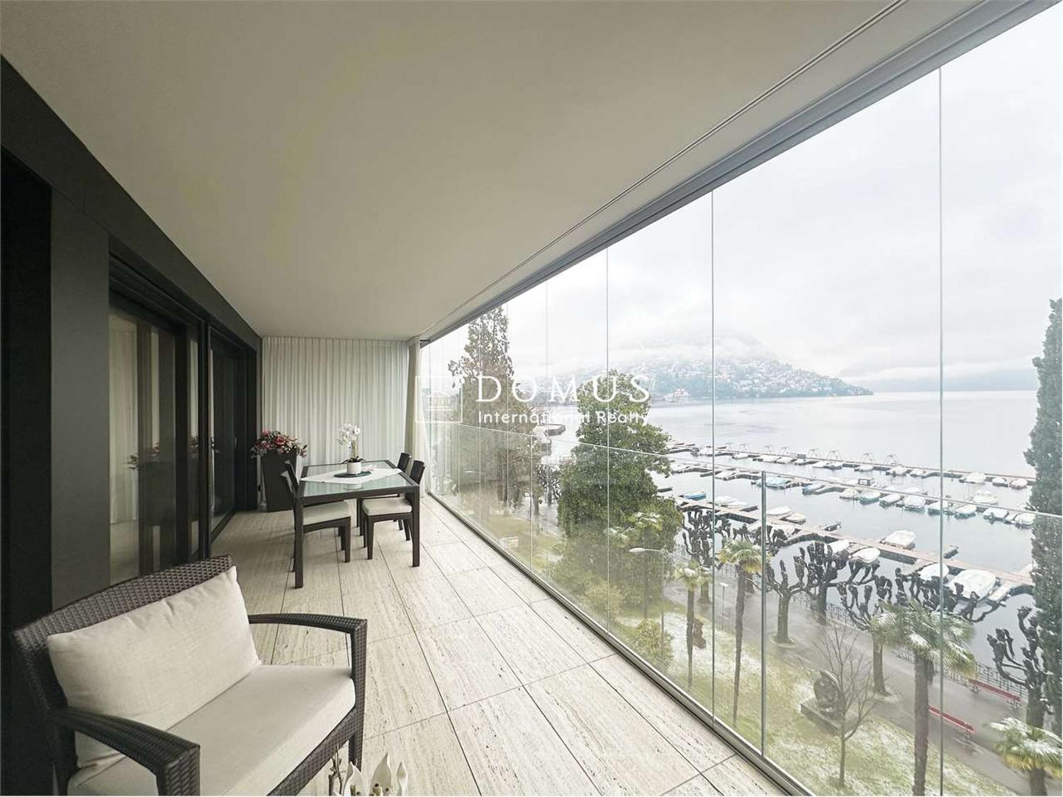 Lussuoso 3.5 fronte lago