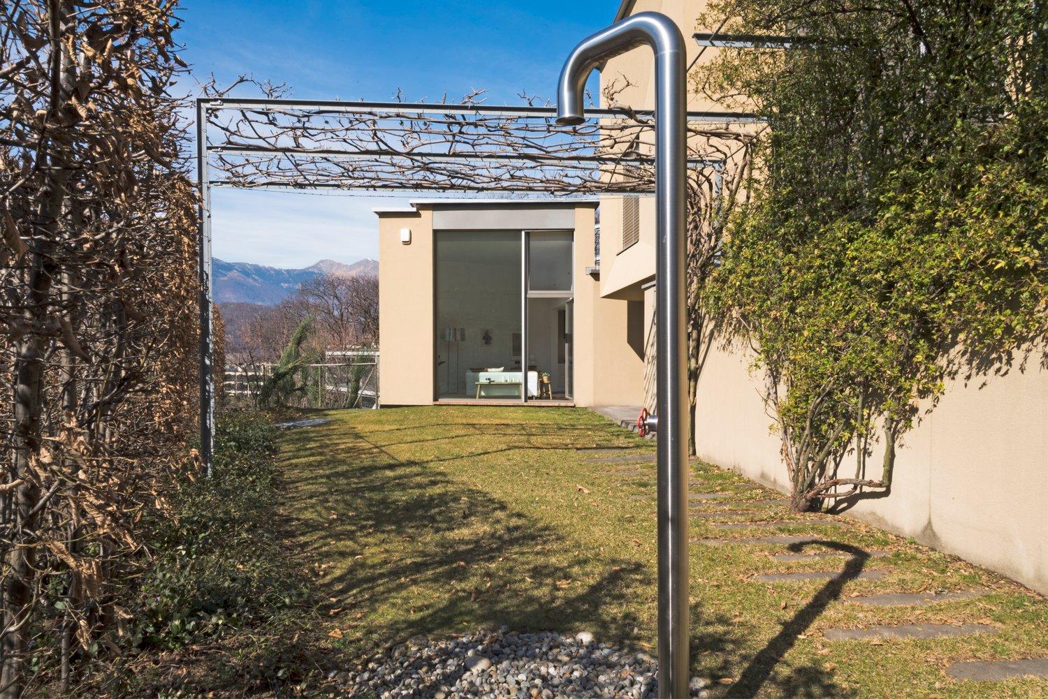 Moderno appartamento di 3.5 locali con splendido giardino