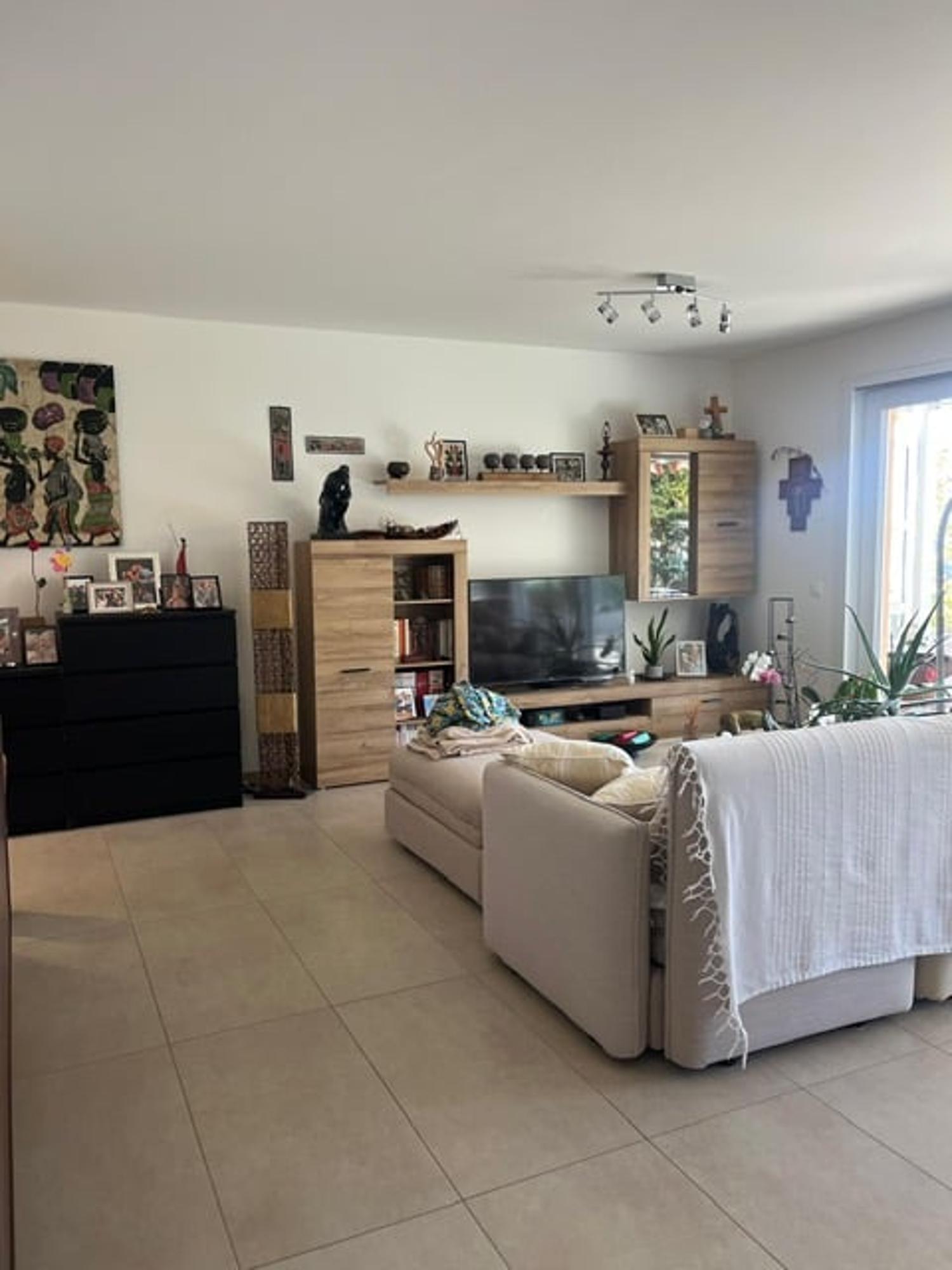 BOSCO LUGANESE – affittasi appartamento 4.5 locali