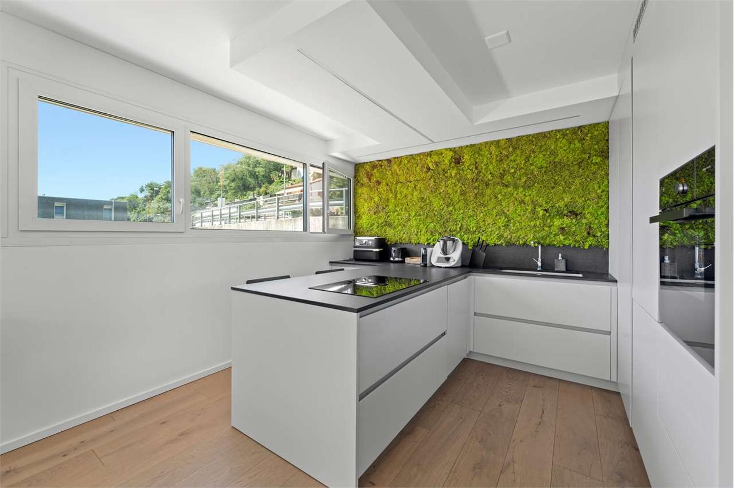 Appartamento 3.5 locali in affitto – Residenza Corba II, Canobbio