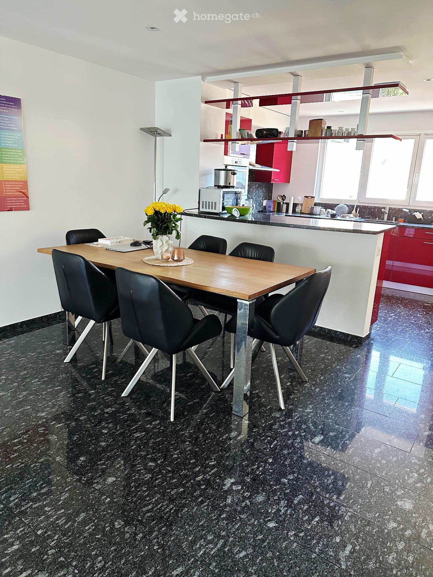 AFFITTASI appartamento 3.5 Castione