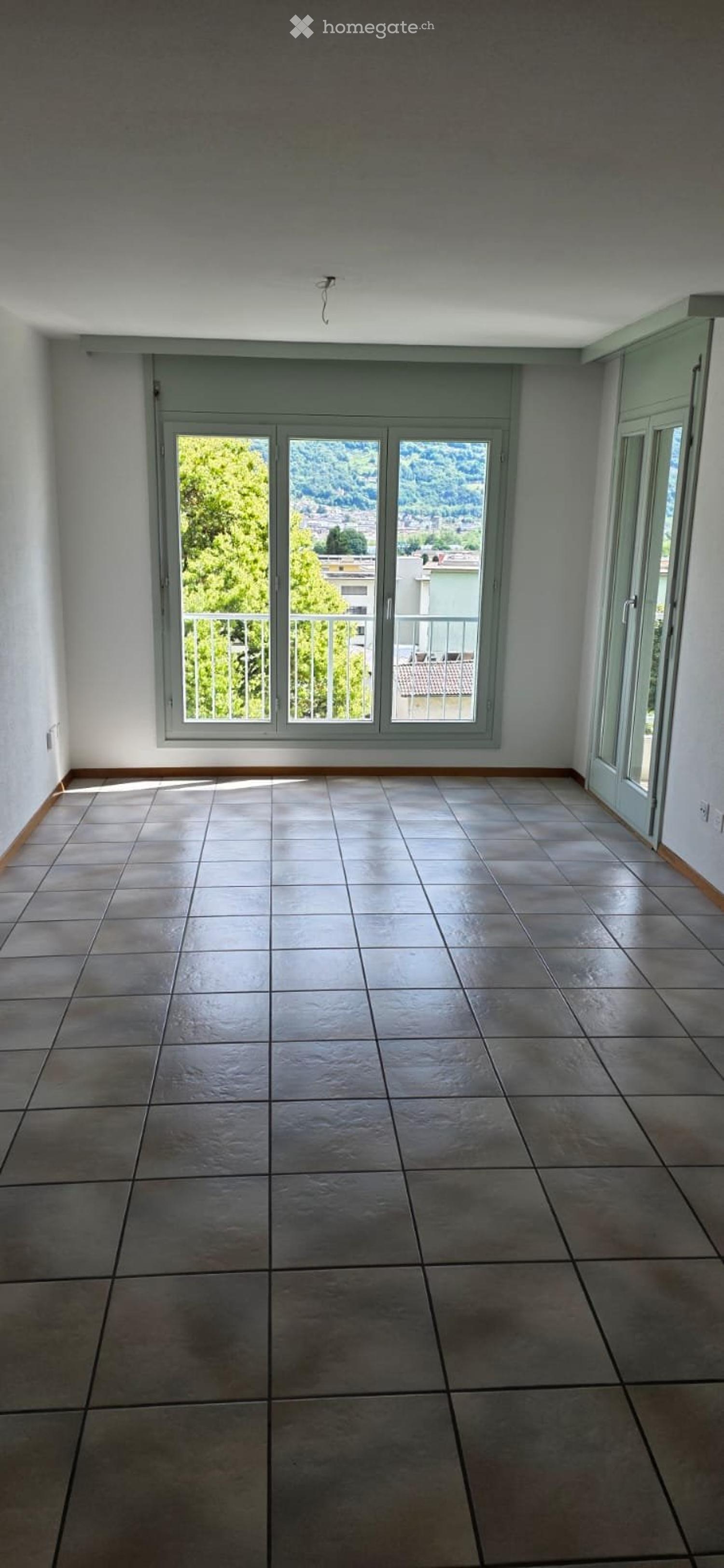 Appartamento 2.5 locali con balcone a Sementina