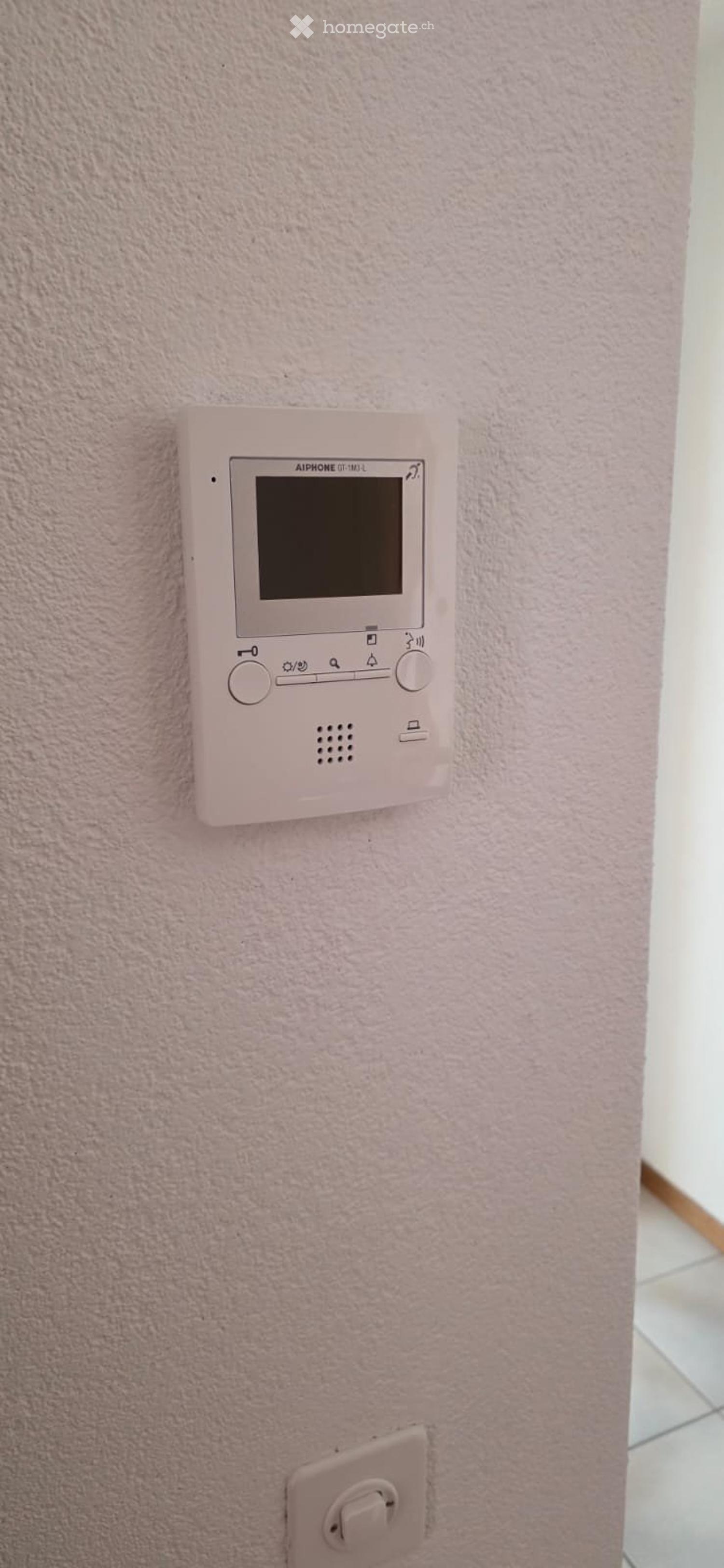 Appartamento 2.5 locali con balcone a Sementina