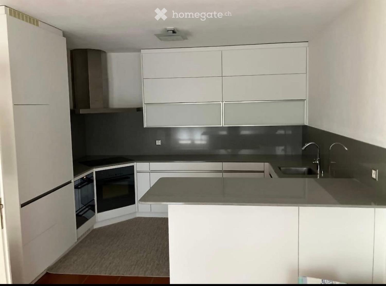 CADEMPINO – Casa con ampio giardino