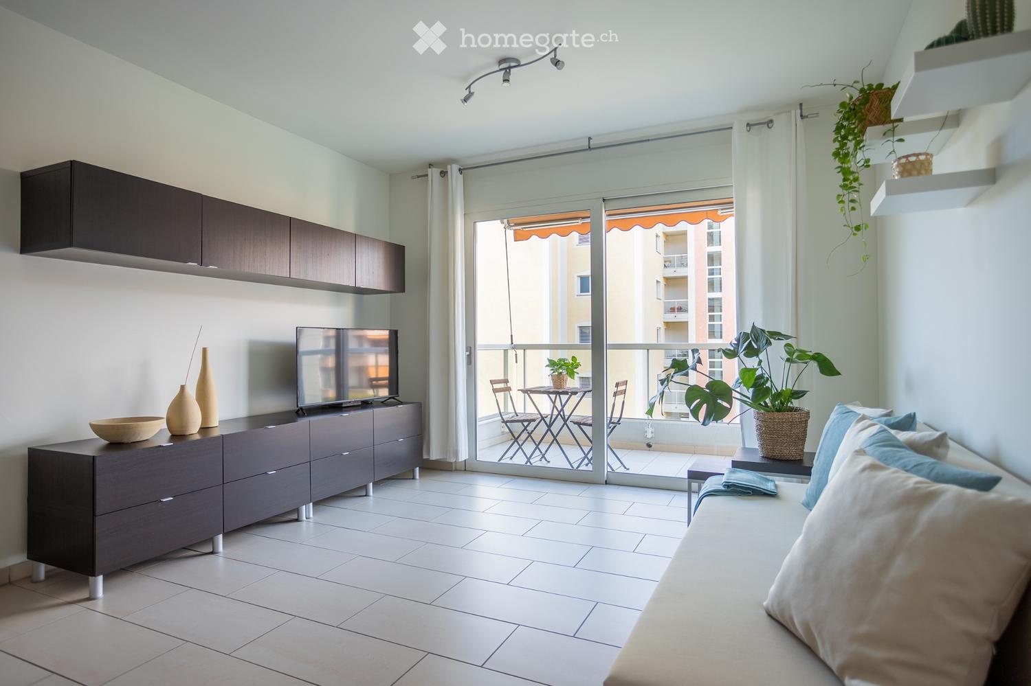 Cerco Subentrante – Completamente Arredato Lugano