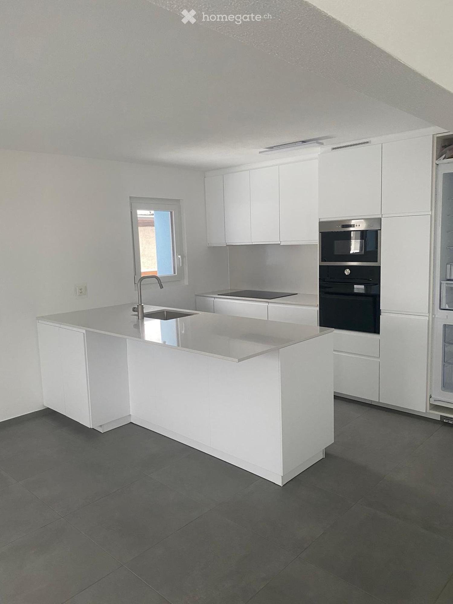 Affitto nuovo duplex di 5 locali a Olivone