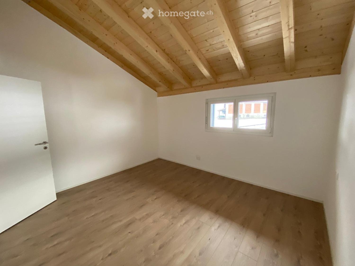 Affitto nuovo duplex di 5 locali a Olivone