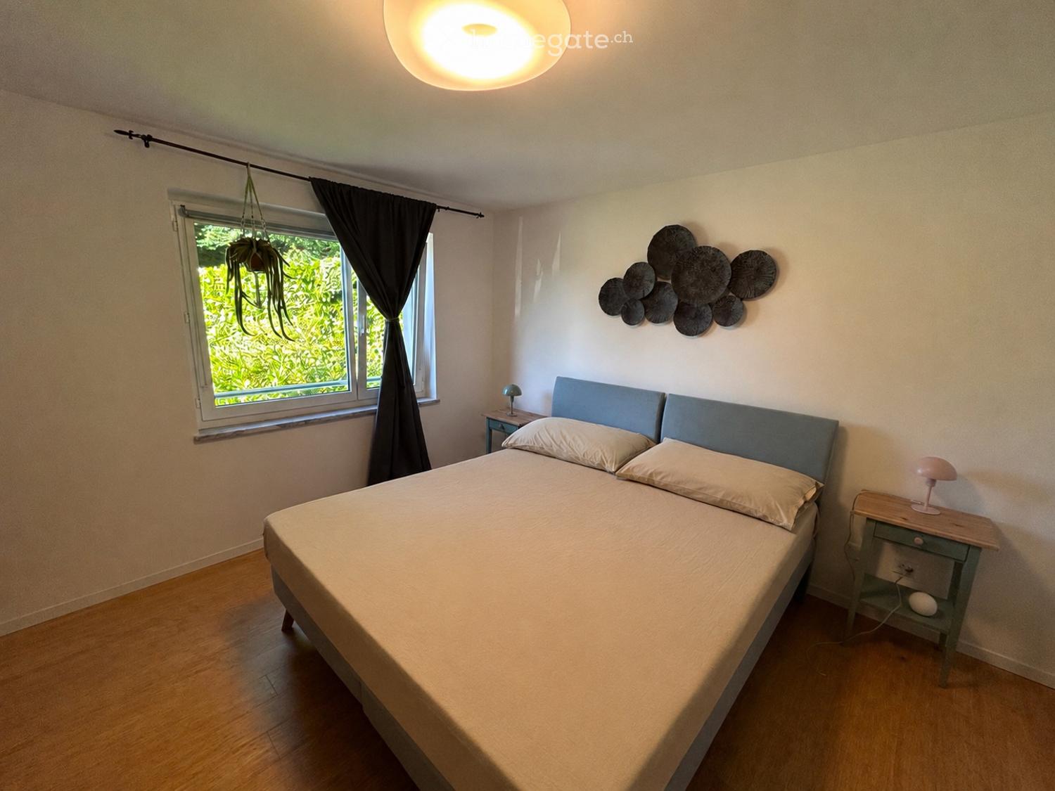 Subentrante per appartamento 4.5 con giardino