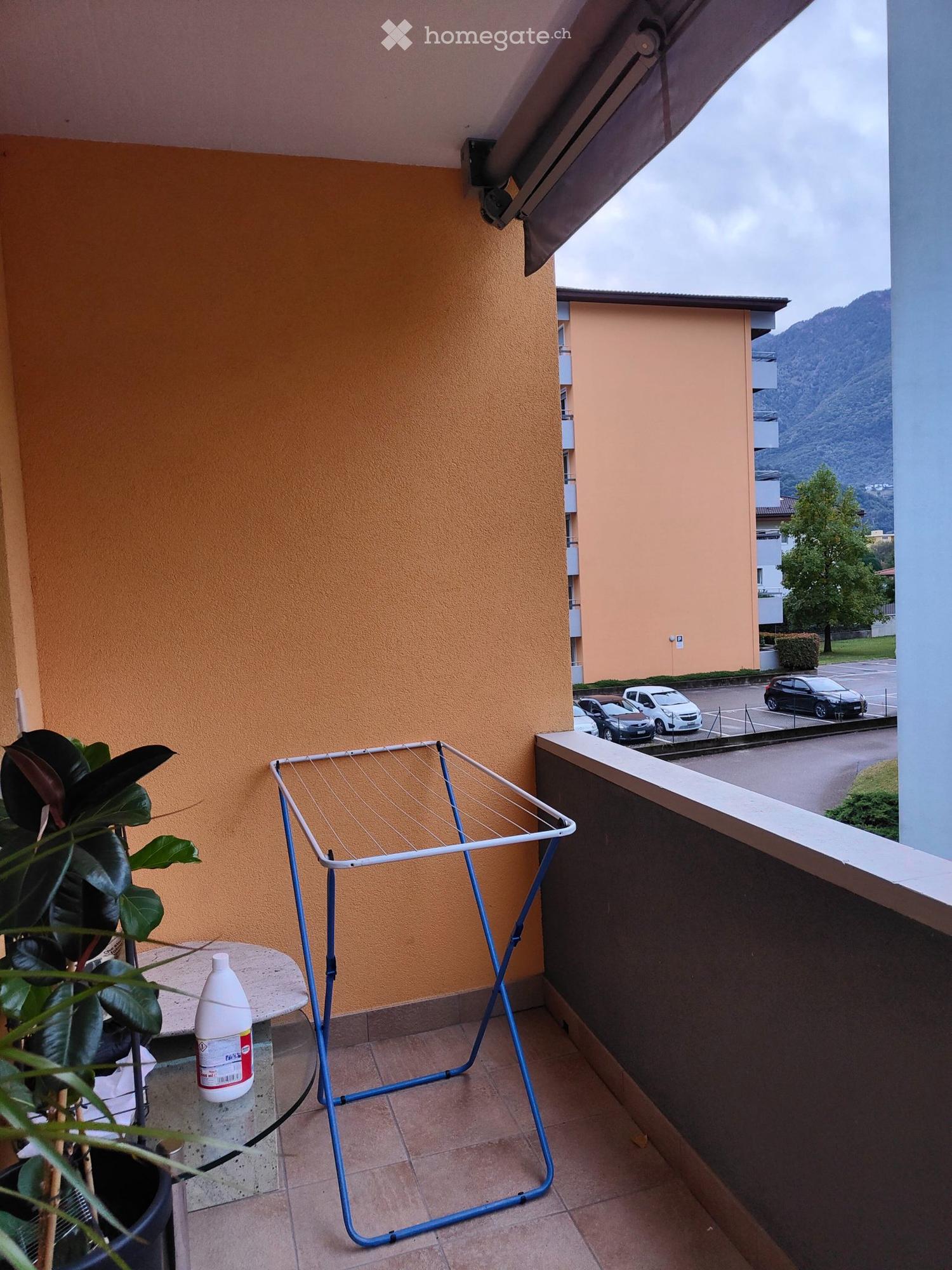 AFFITTASI appartamento di 2 locali Subentrata, Bellinzona