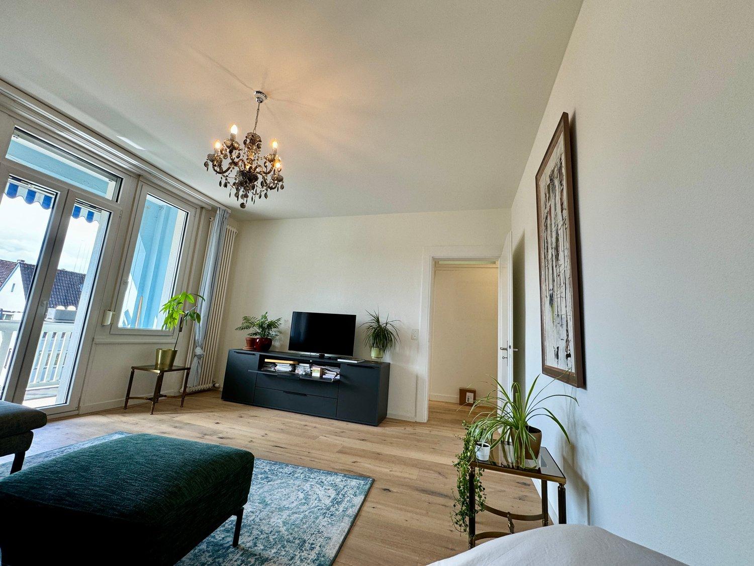 Moderne Wohnung an ruhiger Lage mit atemberaubender Seesicht 8820 Waedenswil 8820 Waedenswil