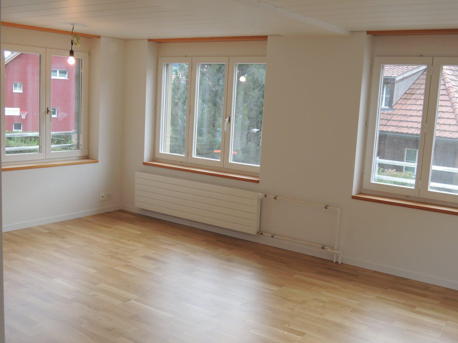 Charmante Wohnung mit Balkon 3436 Zollbrueck Charmante Wohnung mit Balkon 3436 Zollbrueck