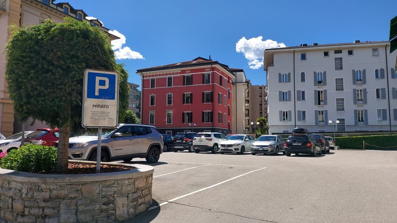 Lugano Centro – Affittasi Posteggi in Autorimessa (1)