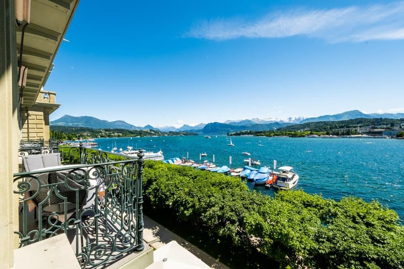 Elegante Wohnung mit einzigartiger Berg- und Seesicht mitten in Luzern mit 5 Sterne Komfort (8)