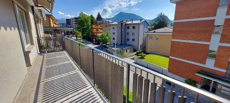 Appartamento ristrutturato e luminoso di 2.5 locali  Breganzona - Lugano (1)