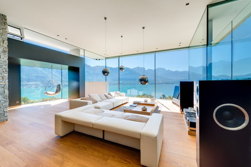 Extraordinary contemporary villa with magnificent lake views and an indoor swimming pool and spa (2)