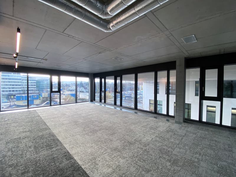 NEW CONCEPT - SMART PORT OFFICES - Modern ausgebaute Büroflächen mit Terrasse im Glattpark (2)