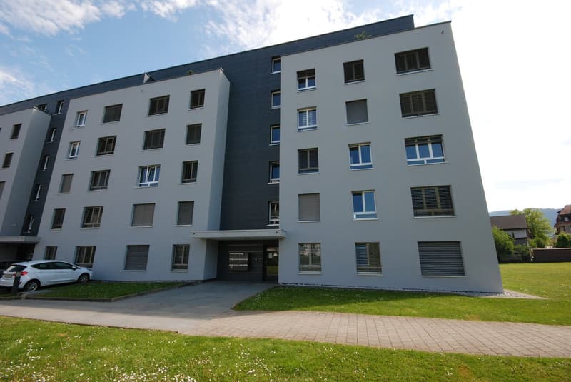 A Bulle appartement de 3.5 pièces de 94 m2 au 1er étage d'un immeuble (2)