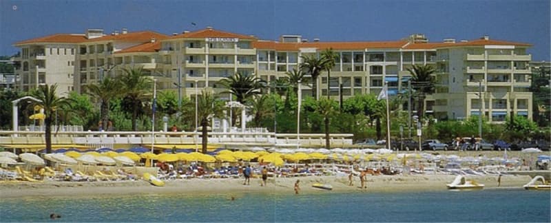 Appartement de vacances (meublé) de 3 pces sur la Côte-d’Azur (1)