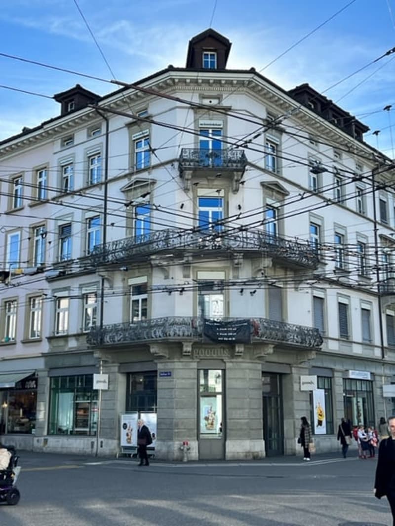 Vermietung Gewerbefläche Büro- und Geschäftshaus "Wallhalla" in Winterthur (1)